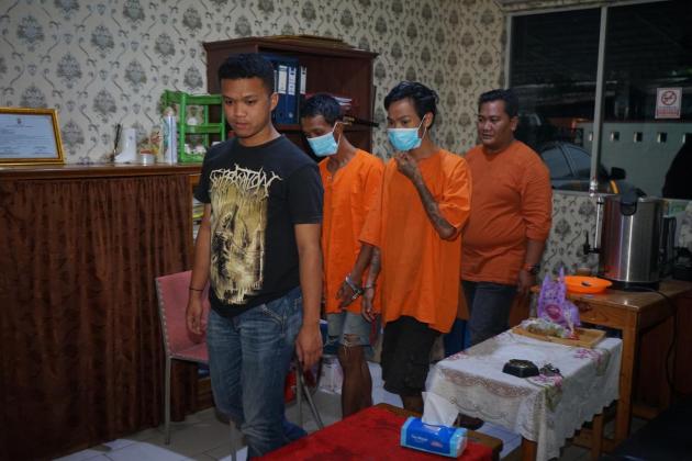 Polisi Ringkus Dua Pengedar Sabu Dalam Penggerebekan Rumah di Tigaraksa Tangerang