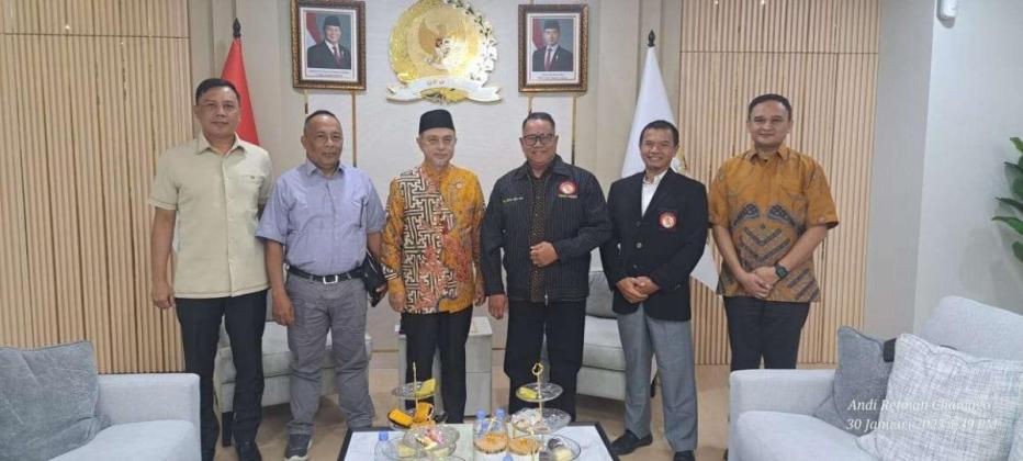 Terima Audiensi PB Lemkari, Tamsil Linrung Digadang Jadi Calon Ketum