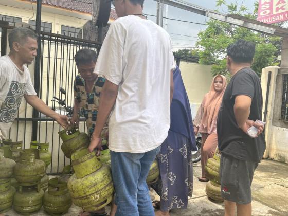Geger! LPG 3 Kg Langka, Bahlil Buka Suara dan Ungkap Biang Keroknya