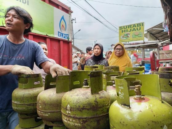 Tegas! Prabowo Perintahkan Bahlil Aktifkan Kembali Pengecer Jual LPG 3 kg