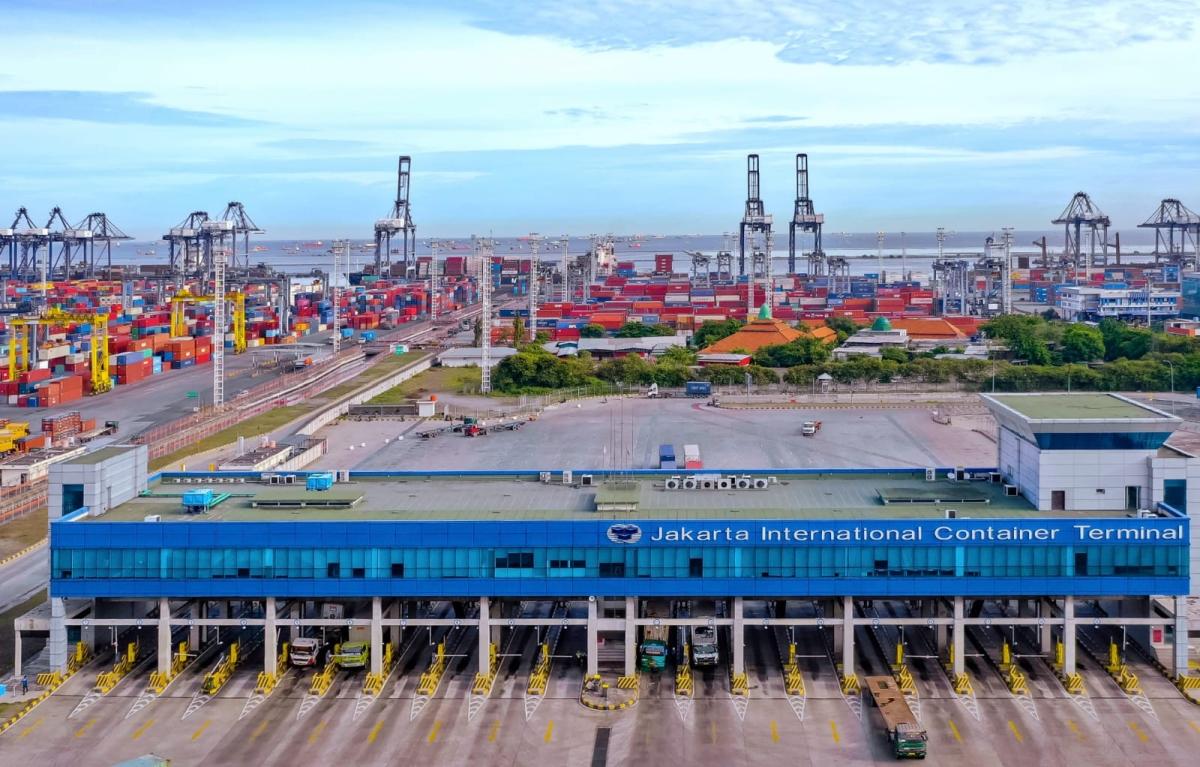 Pelindo Tindaklanjuti Aspirasi Sopir Truk Kontainer di Tanjung Priok
