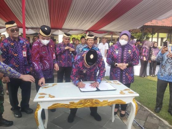 Hari Pendidikan Nasional, Pemkab Tangerang Canangkan Program Sekolah Swasta Gratis