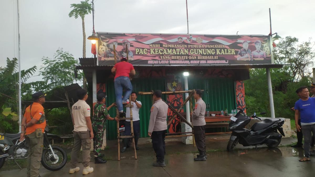 Posko Ormas PP di Kresek Tangerang Disatroni Polisi, Atribut Dicopot Tembok Loreng Dicat Ulang