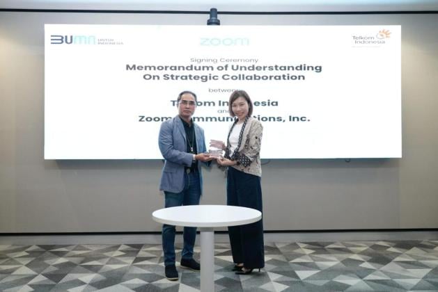 Telkom dan Zoom Jalin Kerja Sama Hadirkan Solusi Berbasis AI untuk Pasar B2B