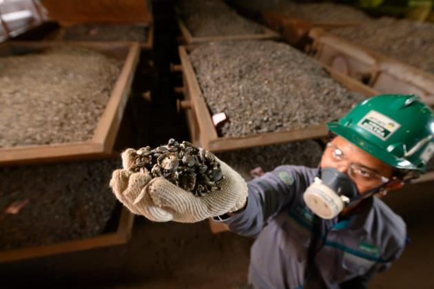 DPR Dukung Percepatan Hilirisasi Grup MIND ID