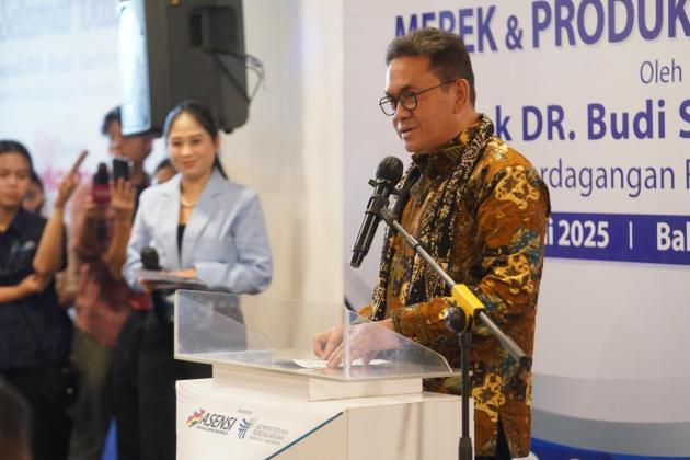 Mendag Bongkar Pabrik Ponsel Ilegal di Cengkareng: Dijual Online Tanpa IMEI Resmi!