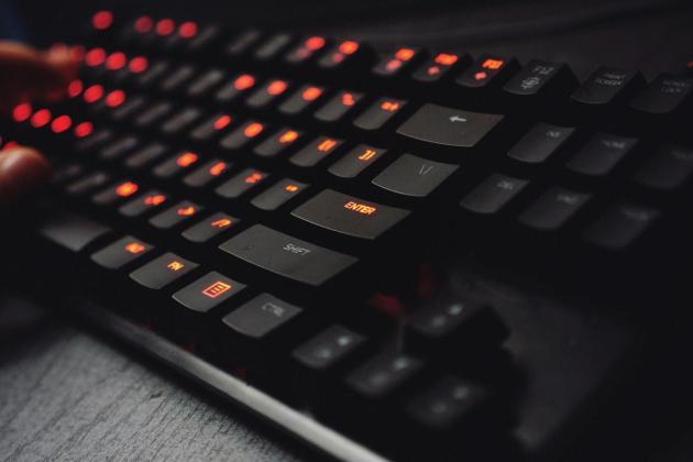Pilihan Keyboard Mechanical Terbaik 2025 dengan Performa dan Desain Menarik