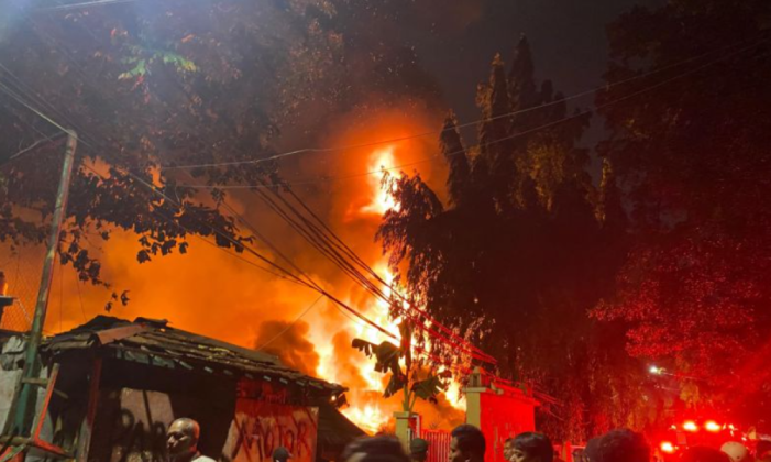 Kebakaran Hebat Pasar Taman Puring, 500 Unit Kios Pedagang Ludes