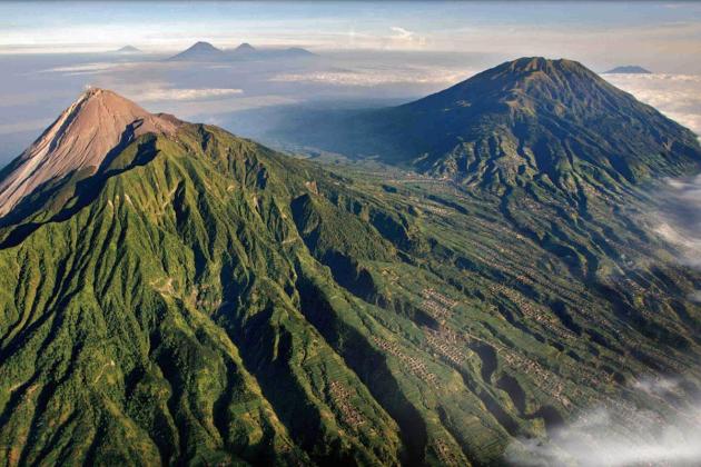 Kisah Nyata di Gunung Lawu: Riuh Pasar Setan yang Tak Pernah Terlihat