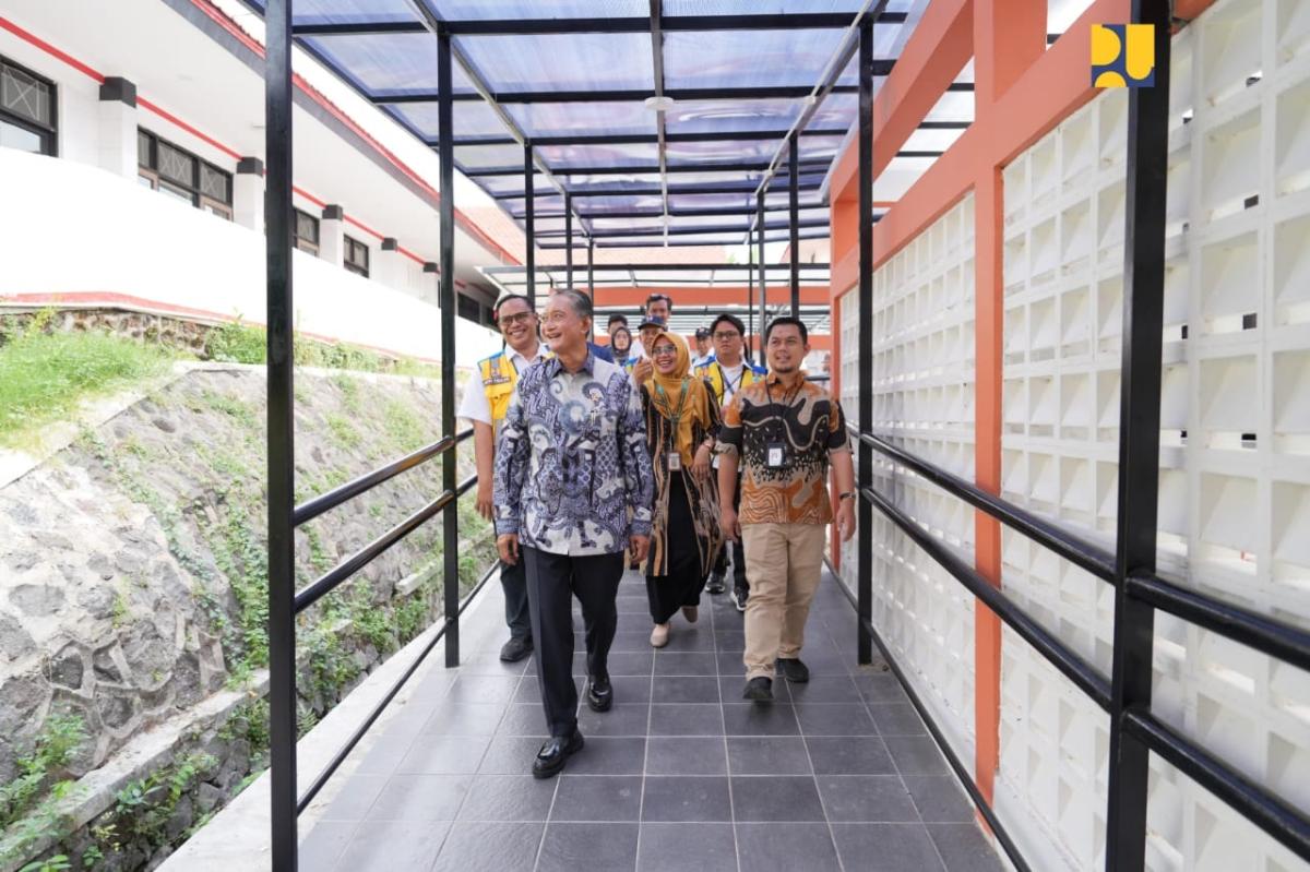 Menteri PU Tinjau Sekolah Rakyat Surakarta, Target Tahap I Secara Nasional Rampung Akhir Agustus