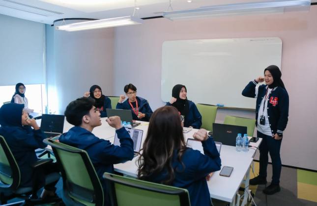 Digistar Class Intern Batch 1 Sukses Cetak 230 Talenta Digital Masa Depan