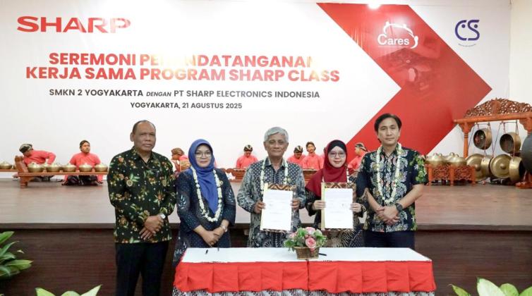 Sharp Indonesia Perkuat Komitmen ESG dengan Hadirkan Program “Sharp Class” di SMKN 2 Yogyakarta