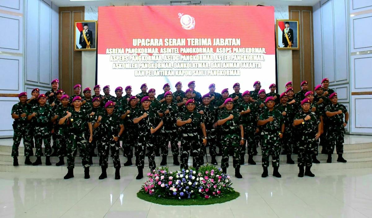 Momentum 9 / 9 / 2025, 9 Pati Marinir Resmi Duduki Jabatan Utama Di Mako Kormar