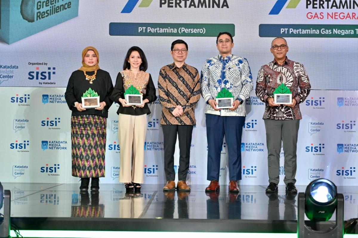 Berdampak Positif Pada Lingkungan, Pertamina Raih Penghargaan Katadata ESG Index Awards 2025 035651