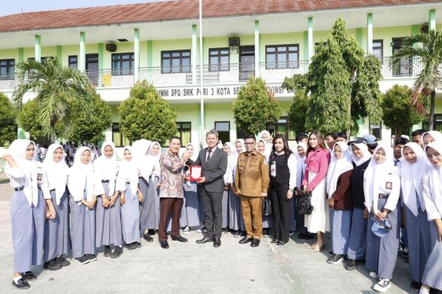 Dukung Penuh Program Sekolah Gratis Pemprov Banten, Bank Banten Siap Salurkan Dana ke Penerima