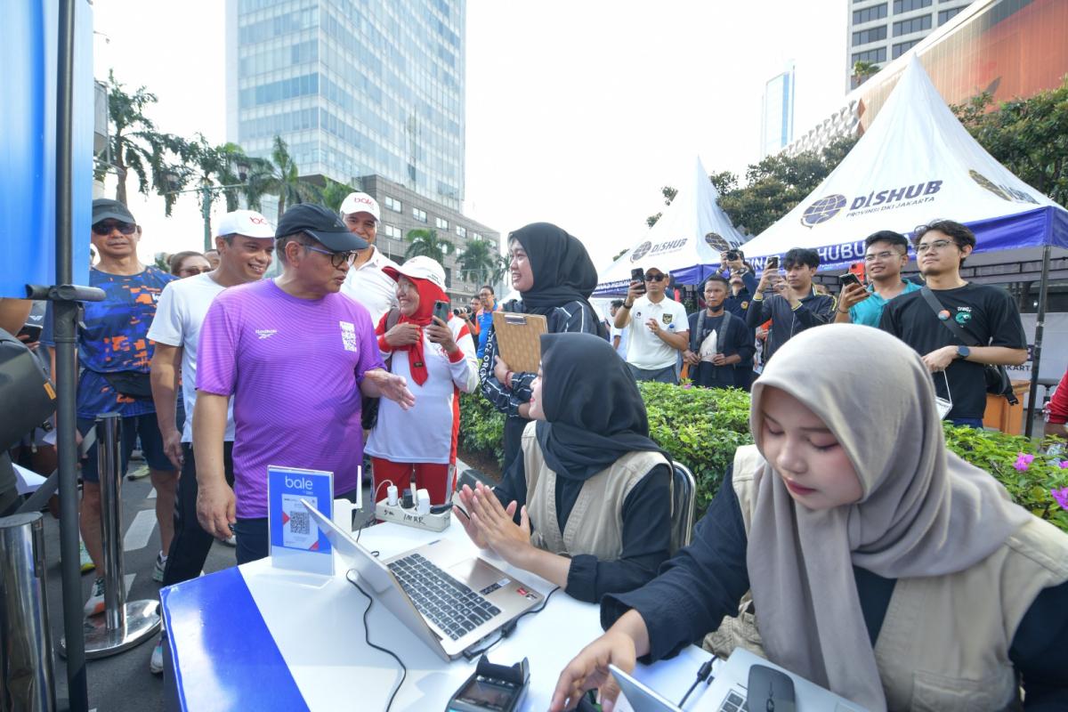 Gubernur DKI Jakarta Tinjau Booth BTN JAKIM di CFD Jakarta 090917