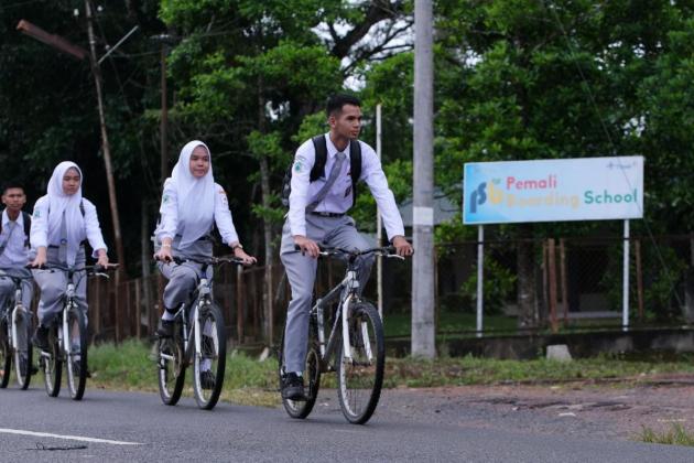 Dukungan Pendidikan Berkualitas Daerah, Grup MIND ID Terus Kembangkan Pemali Boarding School