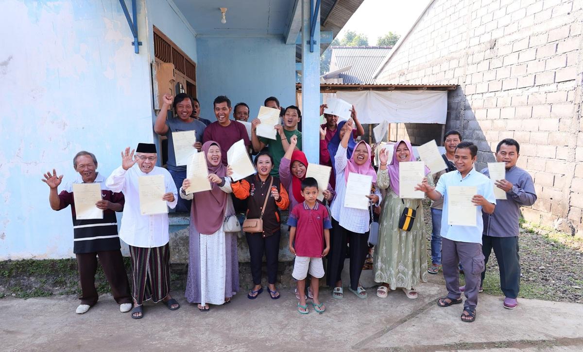 Setahun, Menteri Nusron Redistribusi 195.734 Bidang Tanah untuk 39.556 KK