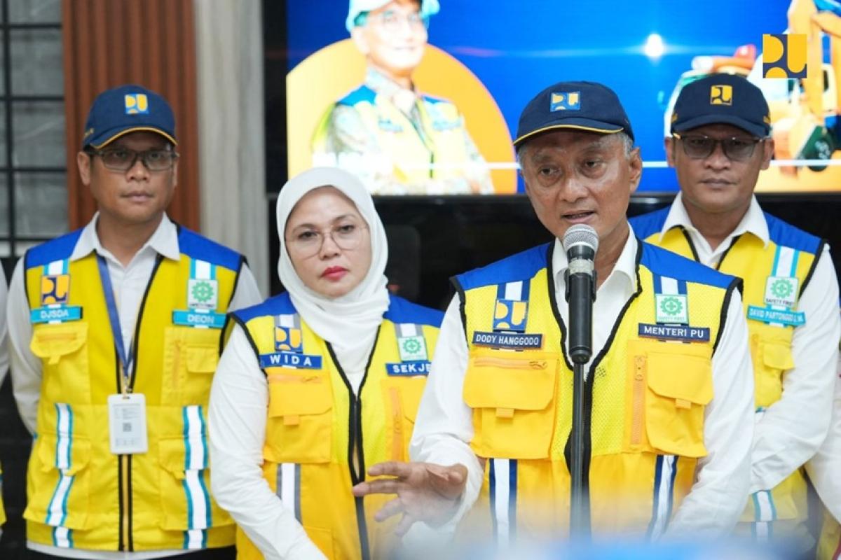 Menteri Dody Tekankan 3 Pilar Kesiapsiagaan Nasional Hadapi Musim Hujan dan Nataru 2025/2026