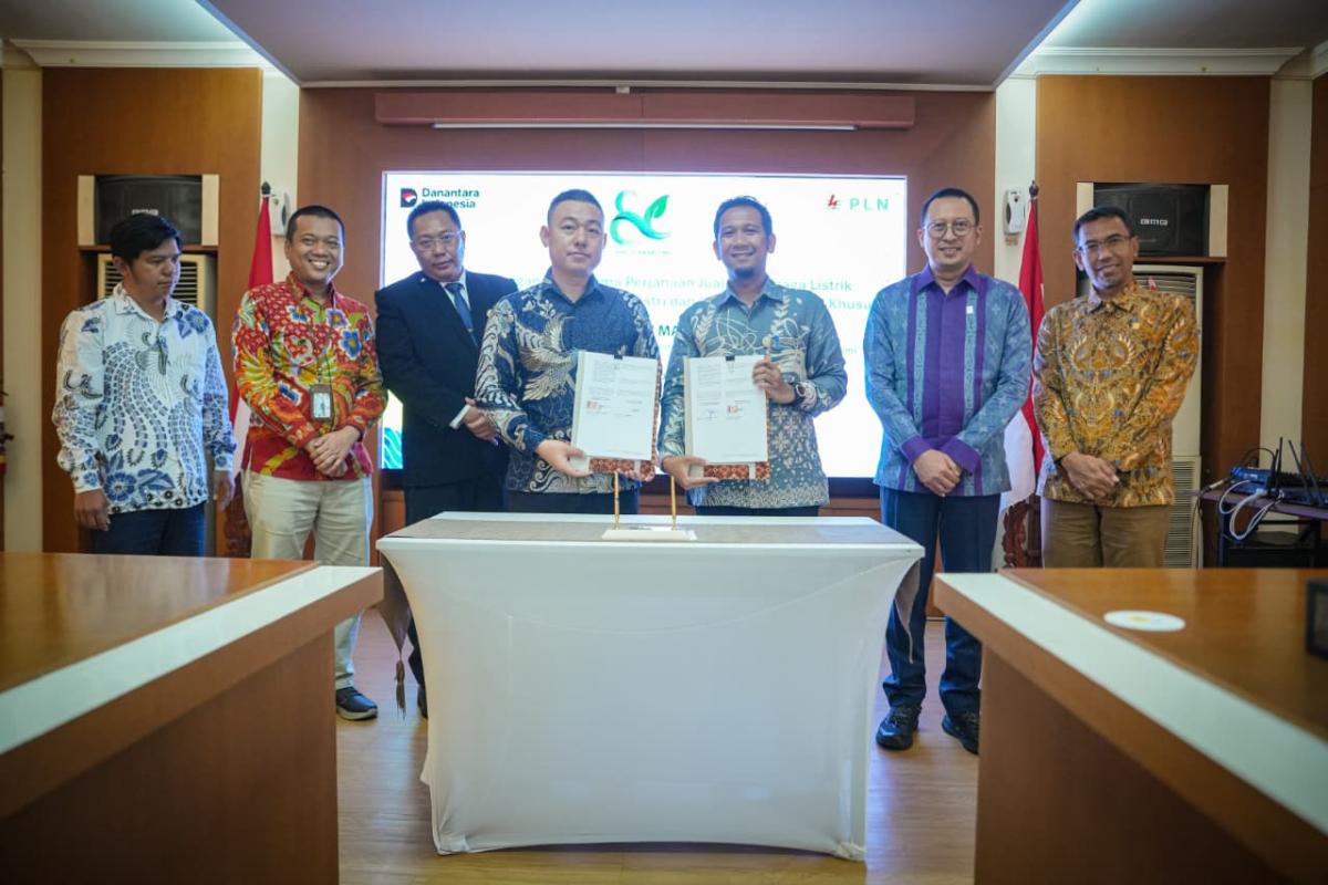 Dorong Pertumbuhan Industri, PLN Teken PJBTL 1.800 MVA di Jawa Barat dan Jawa Tengah