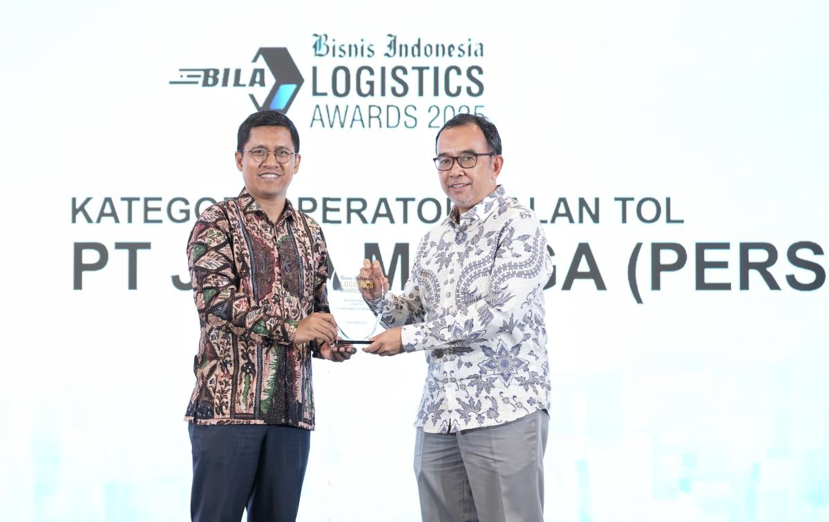 Bukti Kepemimpinan di Sektor Infrastruktur Logistik Nasional, Jasa Marga Raih Penghargaan Bisnis Indonesia Logistic Awards 2025