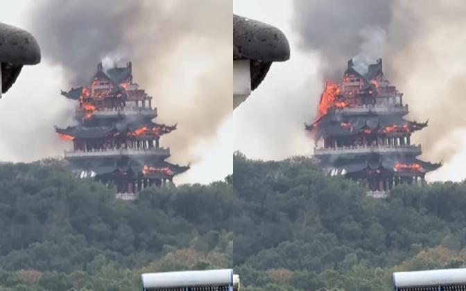 Kuil Yongqing di Gunung Fenghuang Terbakar Hebat, Warisan 1.500 Tahun Lenyap Dilalap Api