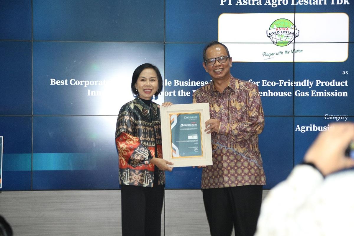 Astra Agro Bukukan Capaian Pengurangan Emisi GRK, Raih Green Commitment Award 2025
