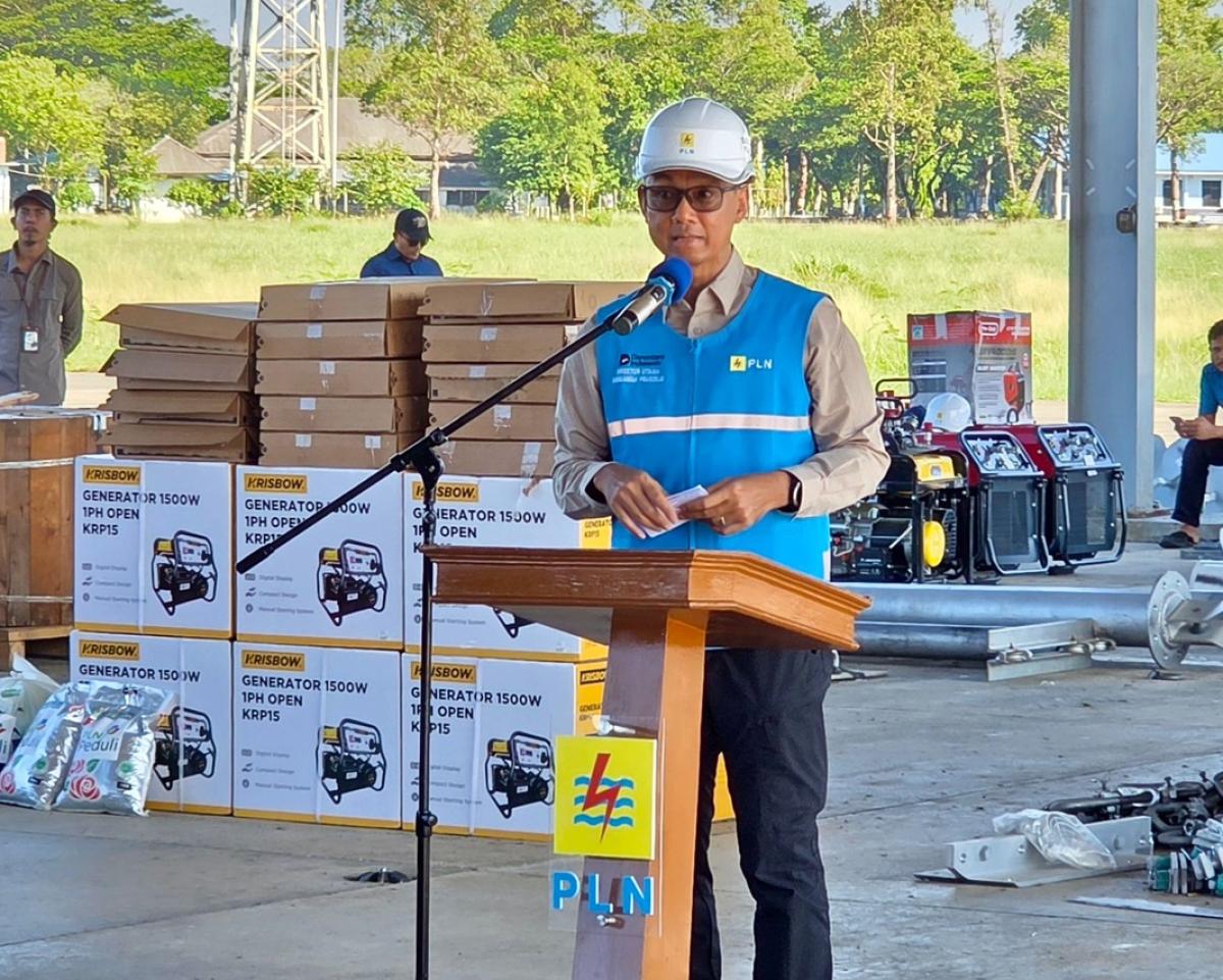 PLN Salurkan Bantuan untuk Korban Banjir di Aceh, Direksi Turun Langsung ke Lokasi