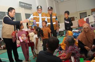 Direksi BTN dan BSN Menyapa Langsung Korban Terdampak Banjir di Aceh 134526