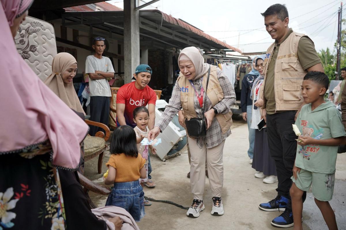 Direksi BTN Terjun Langsung Salurkan Bantuan untuk Korban Banjir dan Longsor di Sumatera