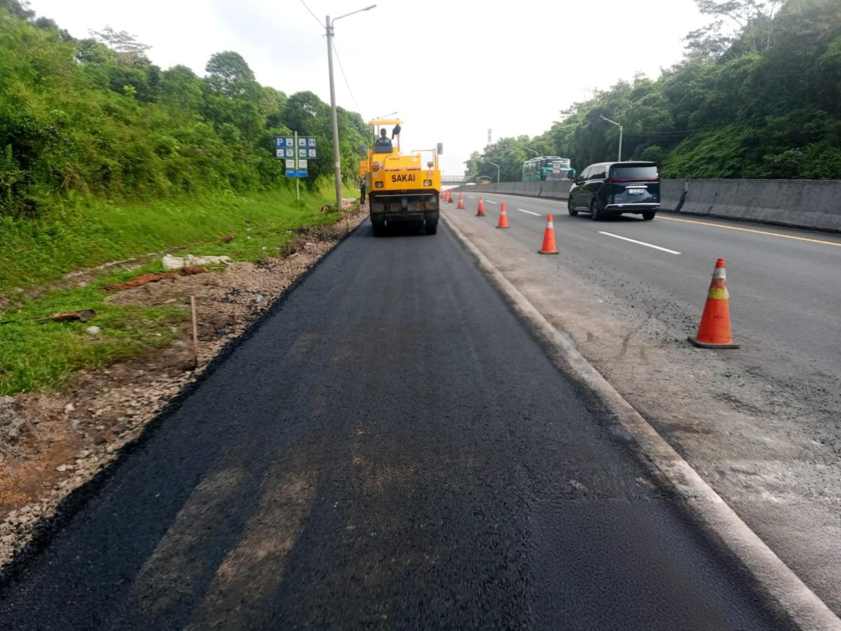 Tingkatkan Kualitas Layanan, Jasa Marga Lanjutkan Pemeliharaan Jalan di Ruas Tol Cipularang dan Padaleunyi