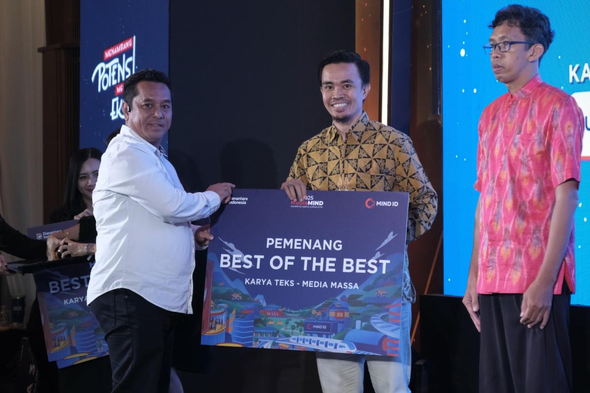 MIND ID resmi mengumumkan para pemenang kompetisi karya jurnalistik MediaMIND 2025 pada Malam Apresiasi MediaMIND 2025. 