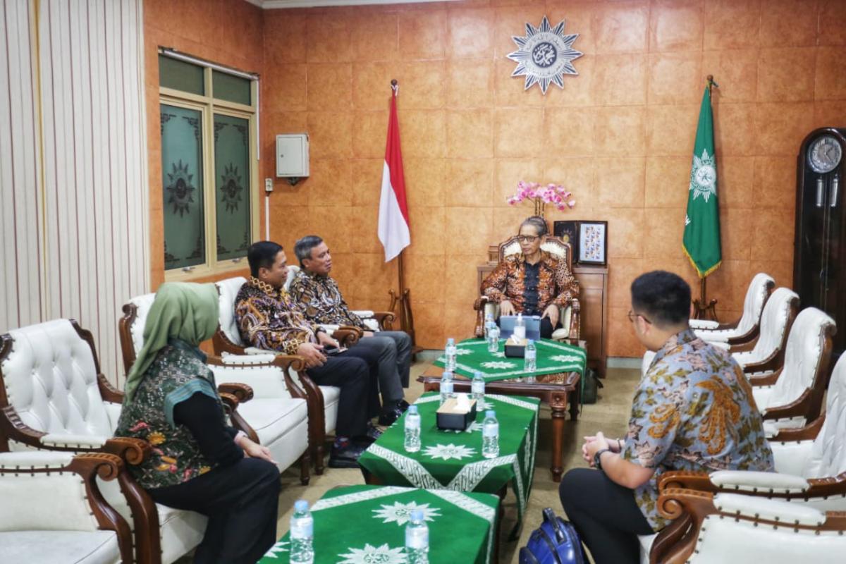 BTN Peduli Bersinergi Bersama Muhammadiyah Salurkan Bantuan Untuk Korban Banjir di Sumatera 093548