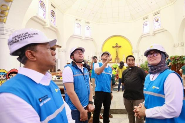 Dirut PLN Tinjau Kesiapan Layanan Kelistrikan Untuk Ibadah Natal di Seluruh Indonesia
