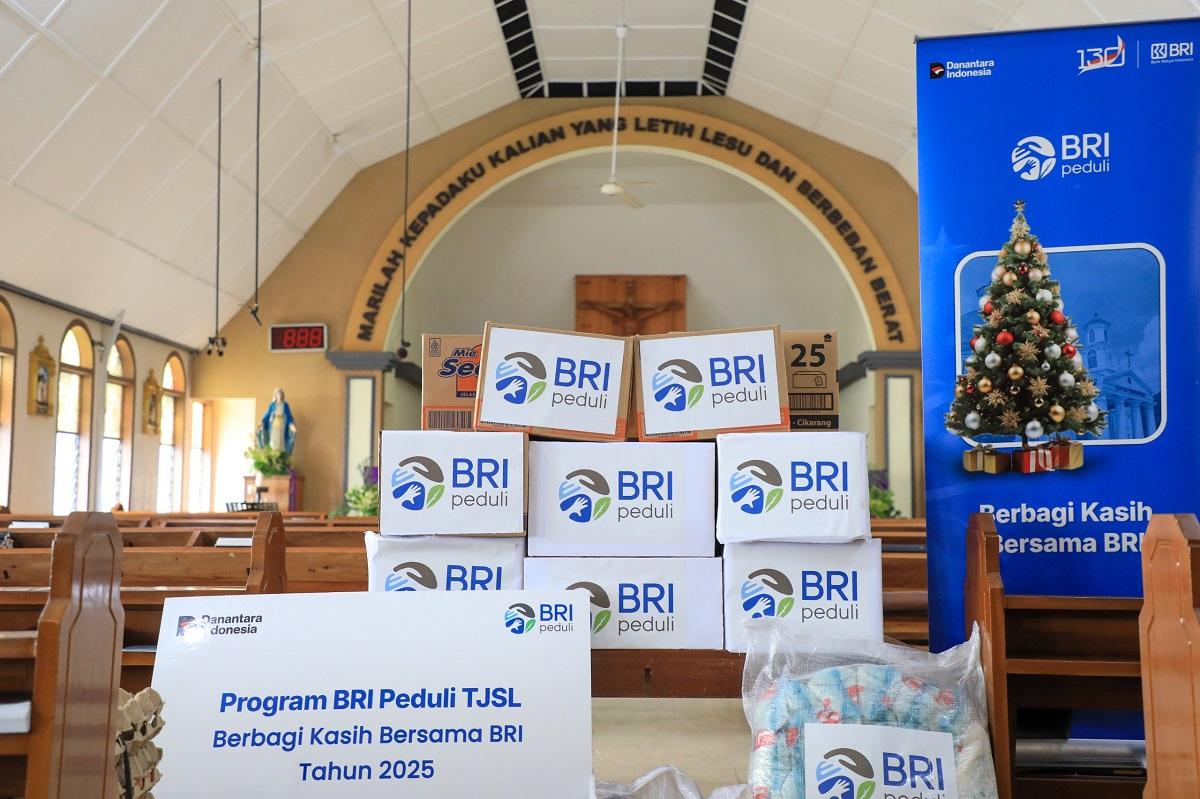  Maknai Natal 2025, BRI Peduli﻿ Wujudkan ﻿Kepedulian ﻿Melalui﻿ Penyaluran ﻿Puluhan﻿ Ribu﻿Paket﻿ Sembako﻿ bagi Masyarakat 