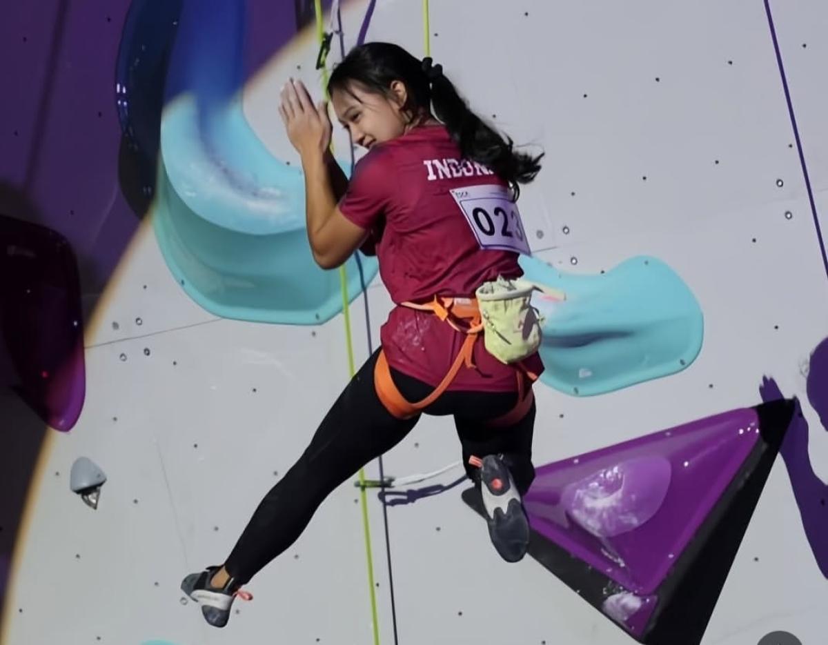 Dari Panjat Pagar Rumah, Alma Ariella Kini Bermimpi Panjat Prestasi Tertinggi di Olimpiade