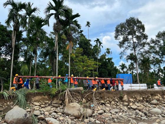 Hadapi Medan Sulit dan Akses Jalan Putus, PLN Terus Kejar Pemulihan Listrik 176 Desa Terisolir di Aceh