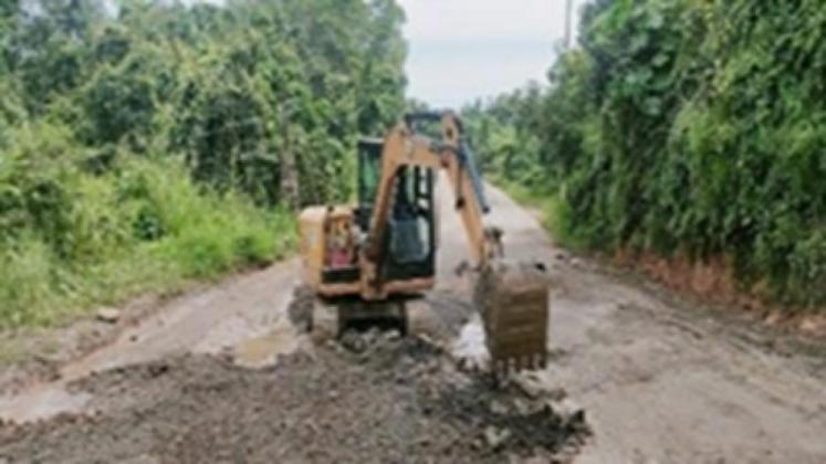 Jalan Sp. Blusuh–Sendawar Kutai Barat Dipreservasi Bertahap, Pemerintah Gaspol Kendalikan Truk ODOL