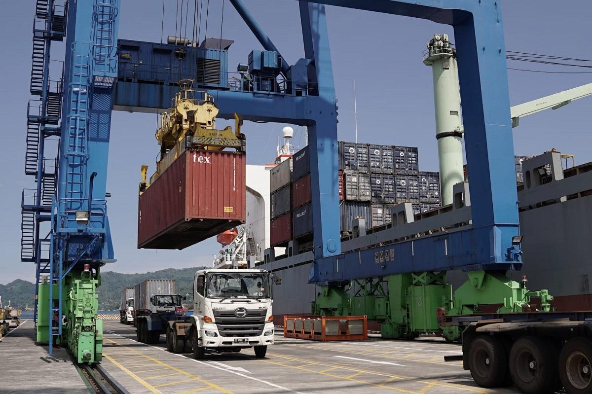 Terminal Peti Kemas Bitung Tumbuh Solid di 2025, Kinerja Lampaui Target dan Optimistis Hadapi 2026