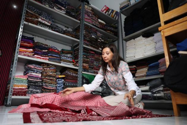 UMKM Binaan BRI Kain Indonesia by Shifara, Hidupkan Nafas Wastra Nusantara Lewat Koleksi Office Wear