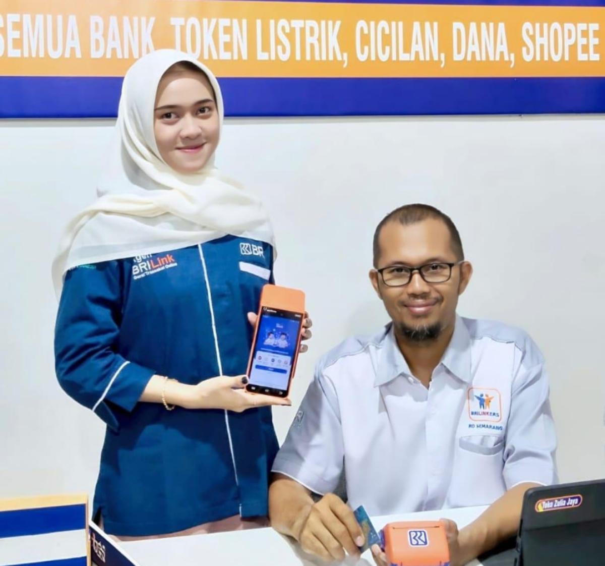 Berkembang Bersama BRILink Agen, Keluarga di Jepara ini Berhasil Buka Lapangan Pekerjaan bagi Masyarakat Sekitar