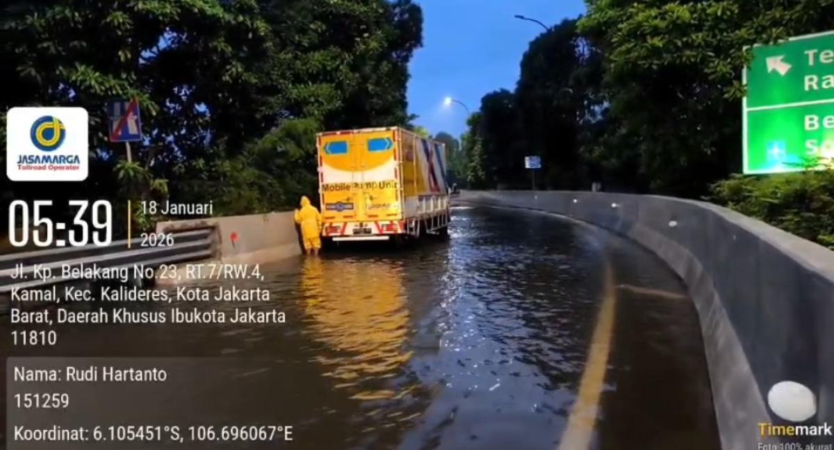 Tol Sedyatmo Terendam Banjir, Jasa Marga Kerahkan 8 Pompa dan Siapkan Jalur Alternatif