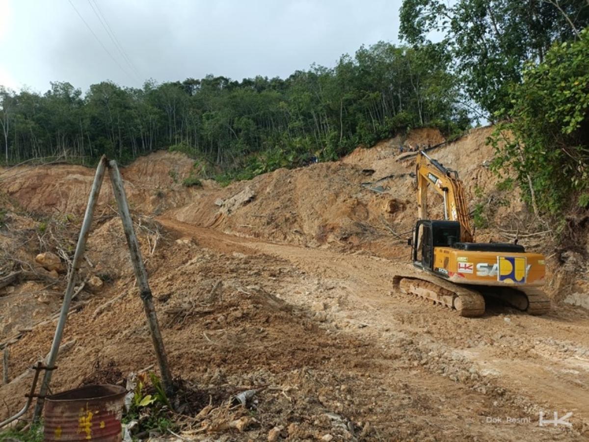 Akses Tarutung–Sibolga Kembali Hidup! Kolaborasi Kementerian PU dan Hutama Karya Amankan Titik Kritis Batu Lubang