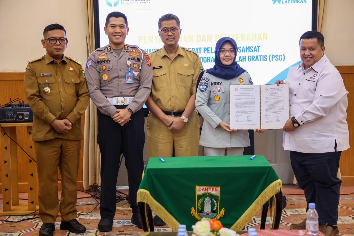 Terima Kajian Ombudsman, Andra Soni Targetkan Tindak Lanjut Layanan Samsat dan Sekolah Gratis Tuntas Sebulan