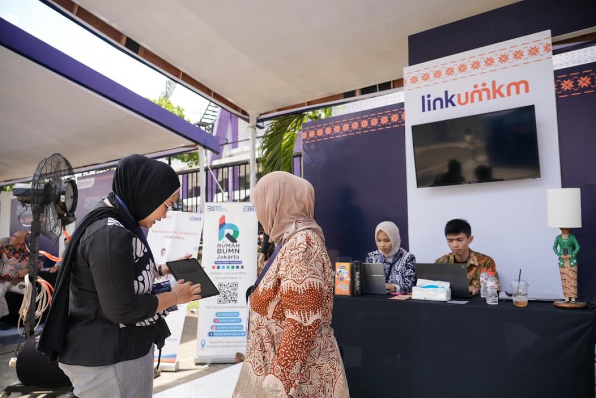 Usaha Camilan Berbasis Resep Keluarga Ini Berhasil Naik Kelas Lewat LinkUMKM BRI