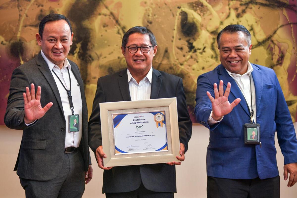 BANK SYARIAH NASIONAL MASUK TOP 10 BANK ON SLE 151730