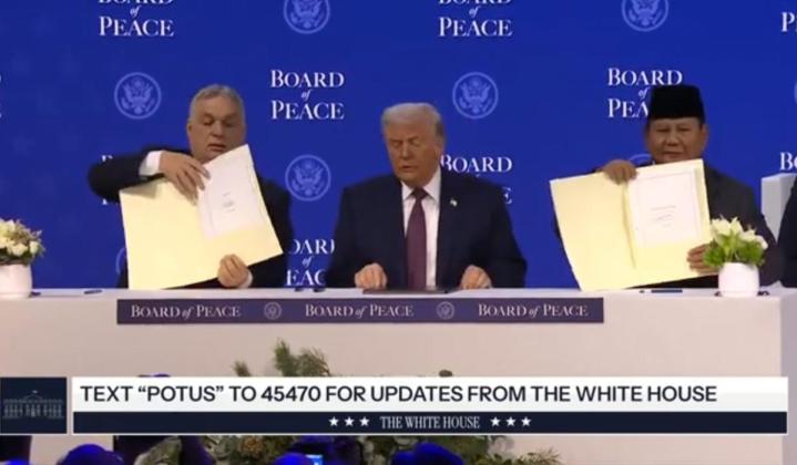 Presiden Prabowo Subianto Resmi Teken Piagam Dewan Perdamaian Donald Trump di Davos, Perang Gaza Segera Berakhir?