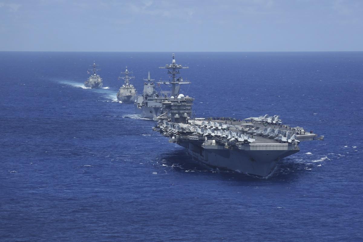 Armada Kapal Perang AS Mengarah ke Iran, Trump: untuk Berjaga-jaga!