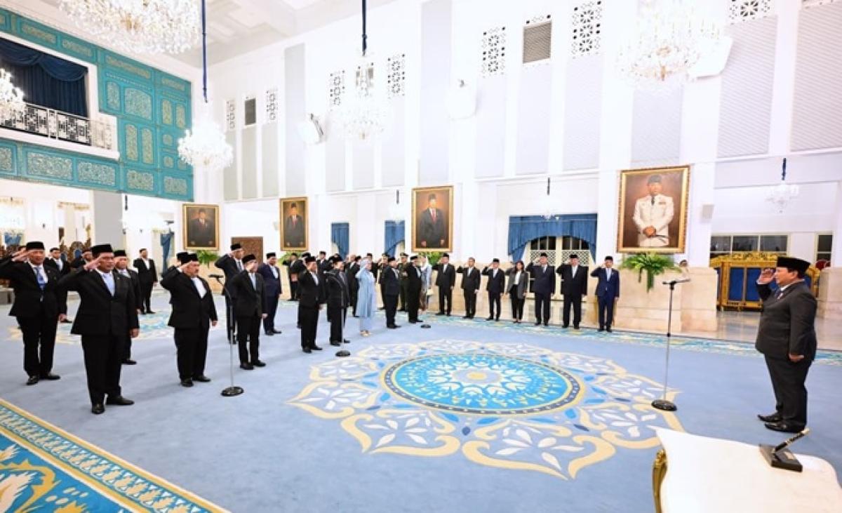 Gibran Rakabuming Dampingi Prabowo Lantik Dewan Energi Nasional, Sinyal Kuat Kedaulatan Energi!