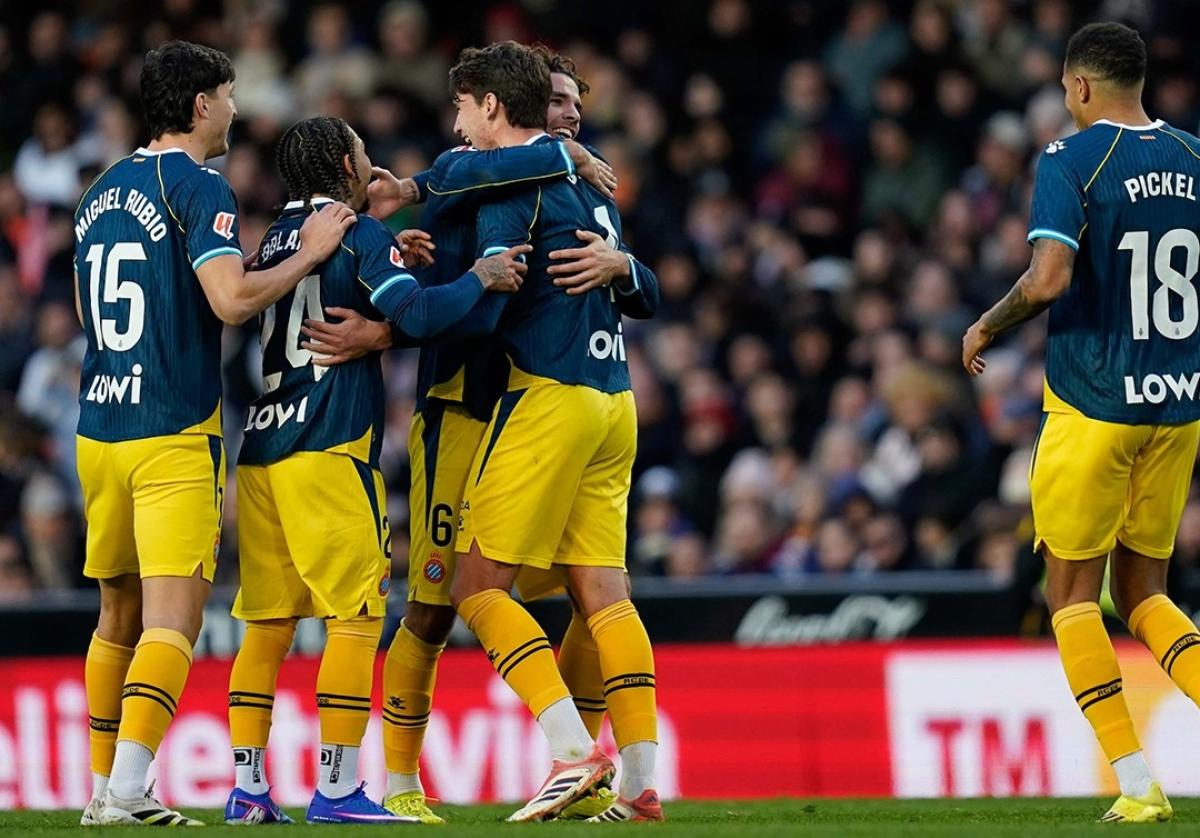 Analisis dan Prediksi Skor Espanyol vs Alaves: Tuan Rumah Sedang Turun, Tamu Punya Rekor Tandang Buruk!